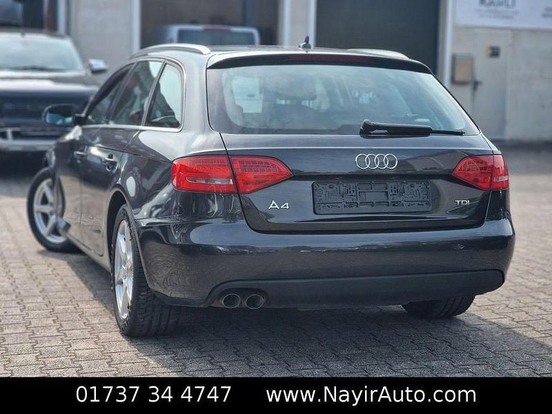 Gebraucht Audi A4 Ambition 143 PS (105 kW) 2010 Grau Kombi