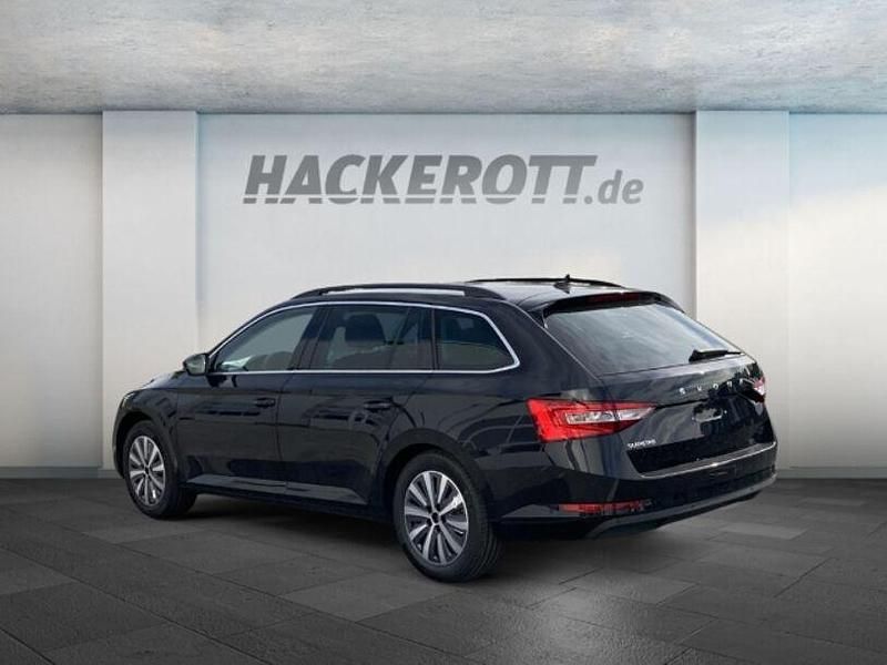 Gebraucht Skoda Superb Ambition 150 PS (110 kW) 2024 Grau Kombi