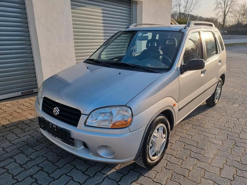 Gebraucht Suzuki Ignis 83 PS (61 kW) 2002 Silber Kleinwagen