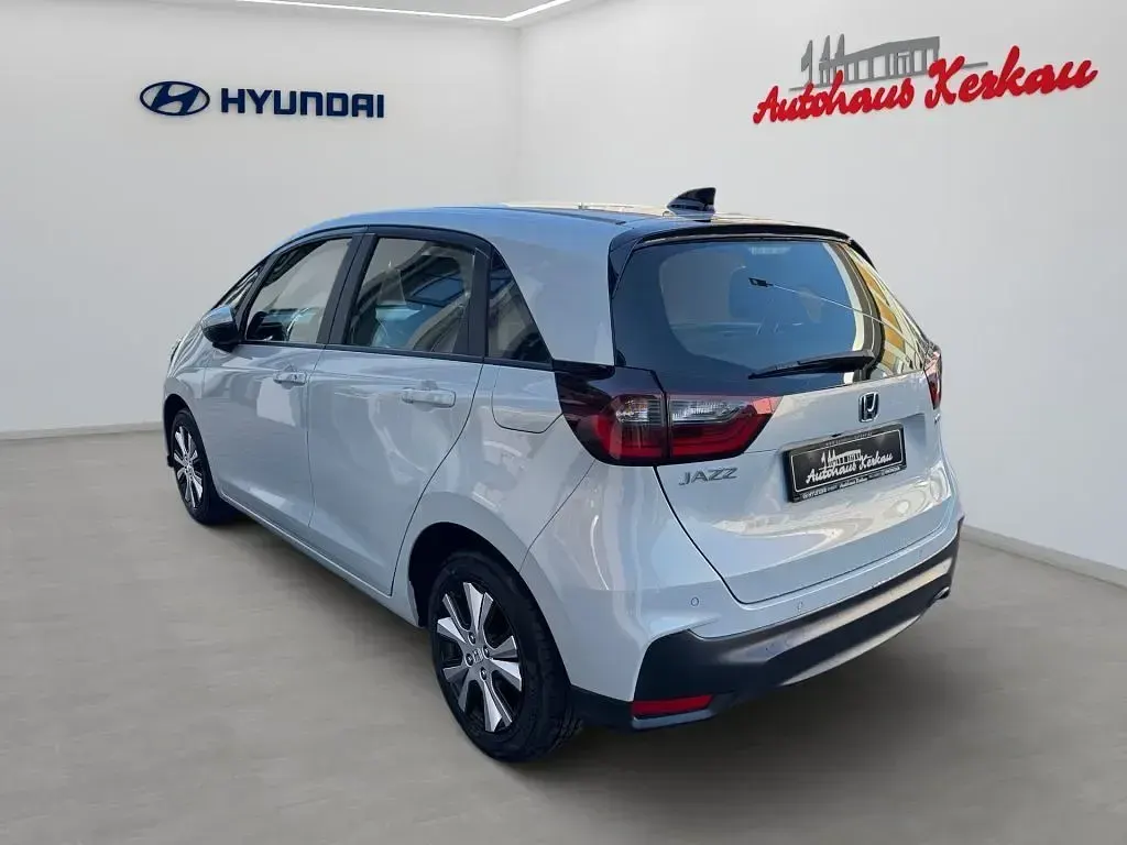 Gebraucht Honda Jazz Elegance 107 PS (78 kW) 2026 Sunlight white Kleinwagen