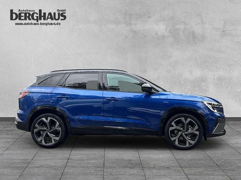 Ironblau metallic/dach black Gebraucht 2025 Renault Austral Techno SUV | 40.990 € (Fairer Preis) - Bild 1/4
