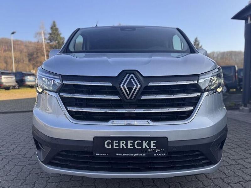 Gebraucht Renault Trafic Evolution 150 PS (110 kW) 2024 Grau Van / Kleinbus