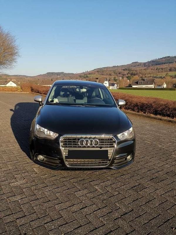 Gebraucht Audi A1 Ambition 86 PS (63 kW) 2010 Schwarz Kleinwagen