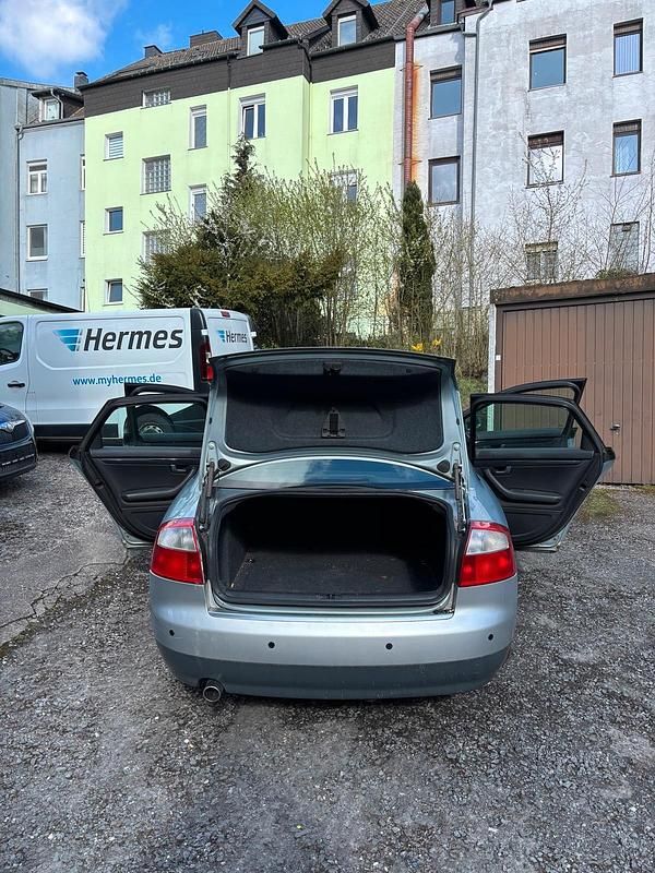 Gebraucht Audi A4 131 PS (96 kW) 2001 Blau Limousine