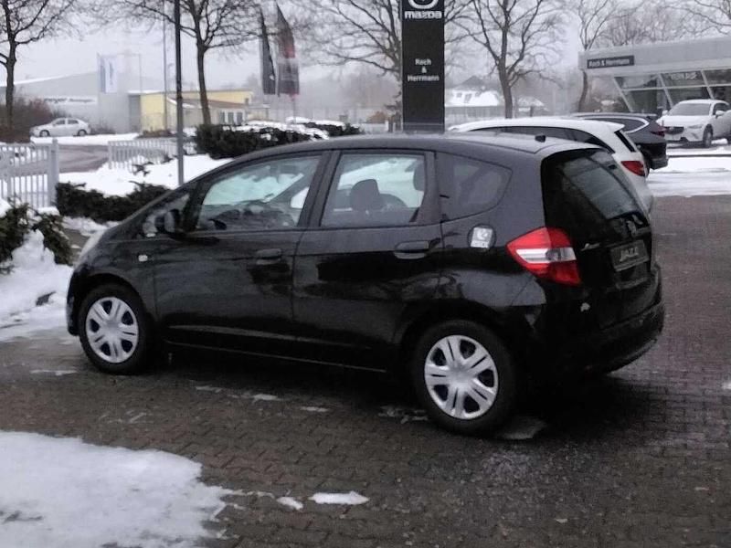 Gebraucht Honda Jazz S Cool 90 PS (66 kW) 2012 Crystal black p. Kleinwagen