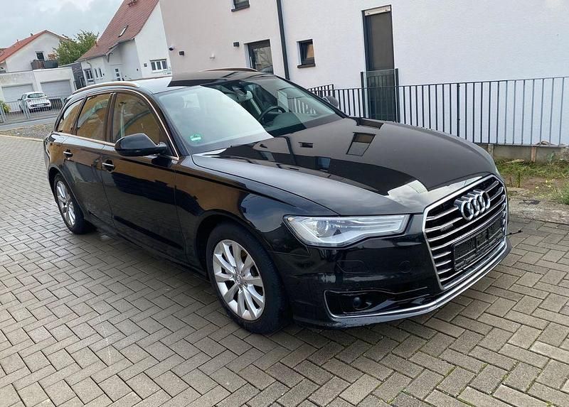 Gebraucht Audi A6 Ambiente 218 PS (160 kW) 2016 Schwarz Kombi