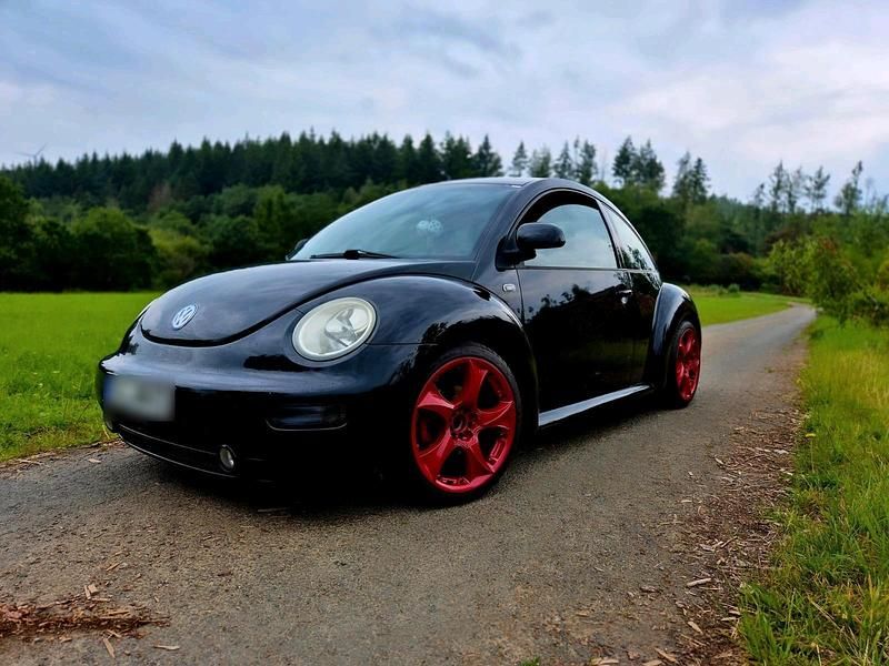 Gebraucht VW New Beetle 90 PS (66 kW) 1999 Schwarz Kleinwagen
