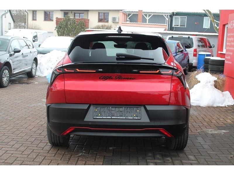 Gebraucht Alfa Romeo Junior Edizione Speciale 114 kW (156 PS) 2024 Rosso brera SUV