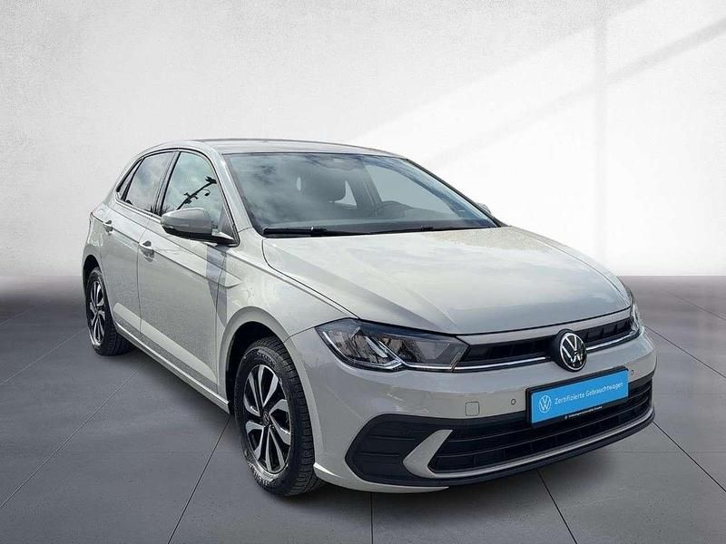 Gebraucht VW Polo Active 80 PS (58 kW) 2023 Grau Kleinwagen