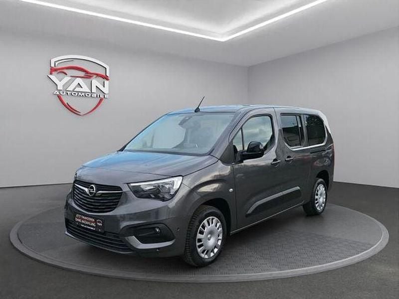 Gebraucht Opel Combo Life 131 PS (96 kW) 2022 Grau Limousine