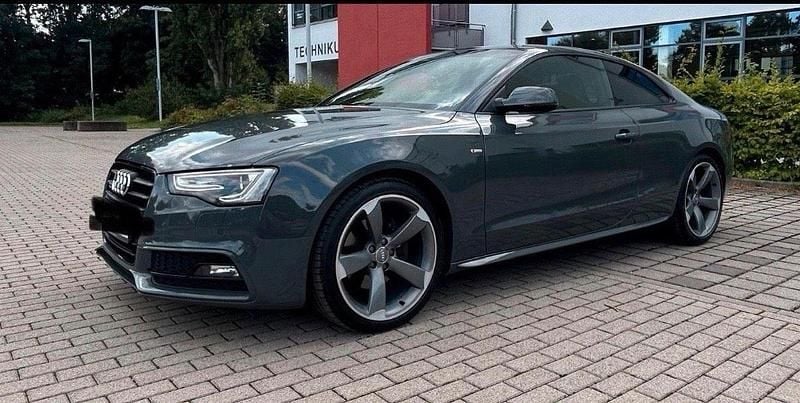 Grau Gebraucht 2013 Audi A5 Comfort Coupé | 11.500 € (Fairer Preis) - Bild 1/4