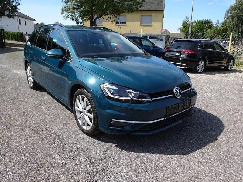 Grün Gebraucht 2017 VW Golf VII Highline Limousine | 14.700 € (Fairer Preis) - Bild 1/4