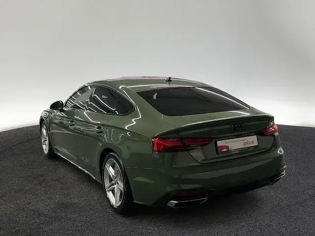 Gebraucht Audi A5 Sportback Advanced Plus 165 PS (121 kW) 2022 Grün Kleinwagen