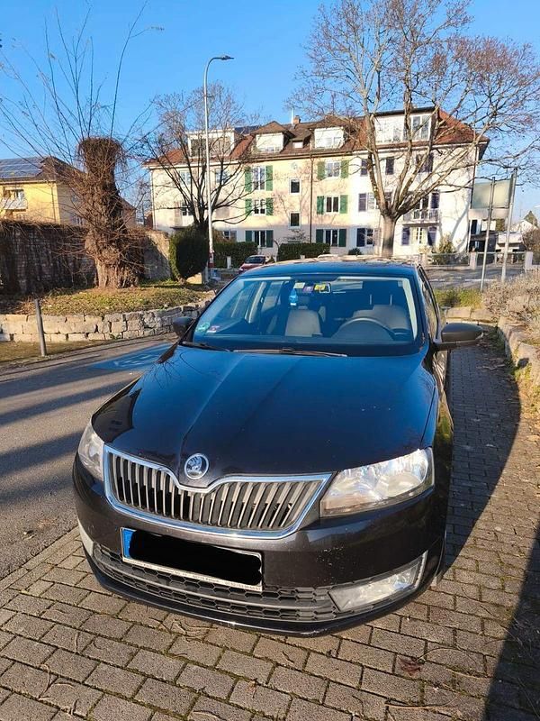 Schwarz Gebraucht 2015 Skoda Rapid Active Limousine | 3.500 € (Superpreis) - Bild 1/4