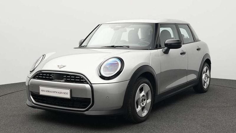 Usata Mini Cooper Classic 156 CV (114 kW) 2024 Grigio Utilitaria