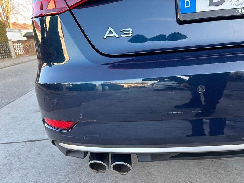 Gebraucht Audi A3 S-Line 184 PS (135 kW) 2018 Blau Limousine