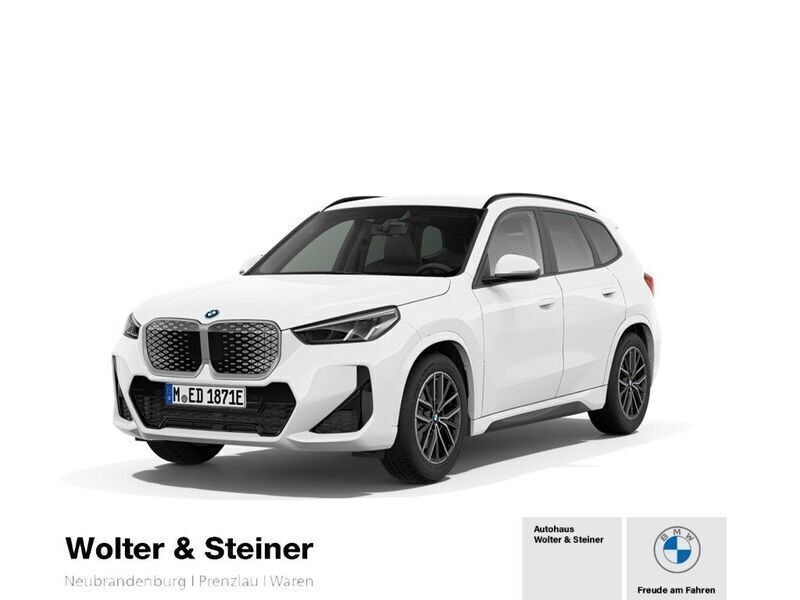 Weiß Gebraucht 2025 BMW iX1 M Sport SUV | 68.790 € - Bild 1/4