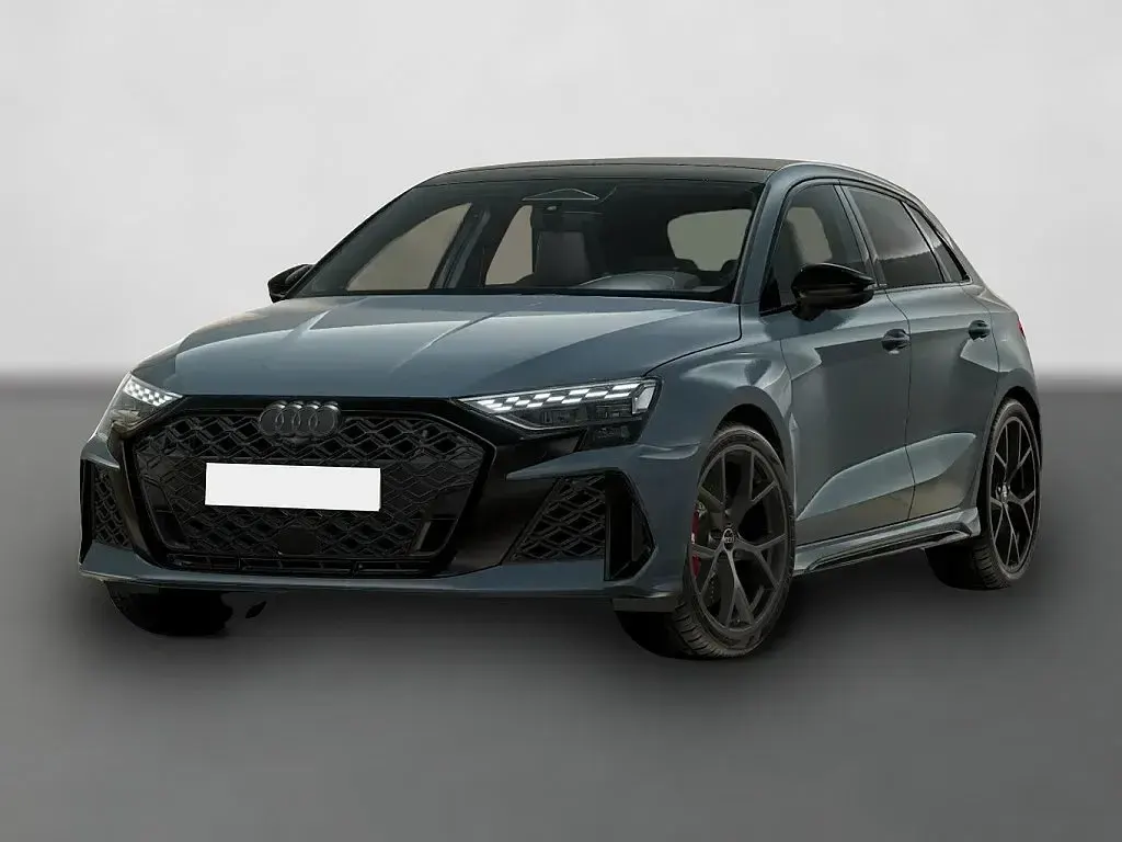 Gebraucht Audi RS3 Ambiente 400 PS (294 kW) 2026 Limousine