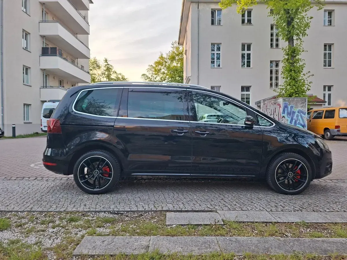 Gebraucht Seat Alhambra Style 184 PS (135 kW) 2017 Schwarz Van / Kleinbus