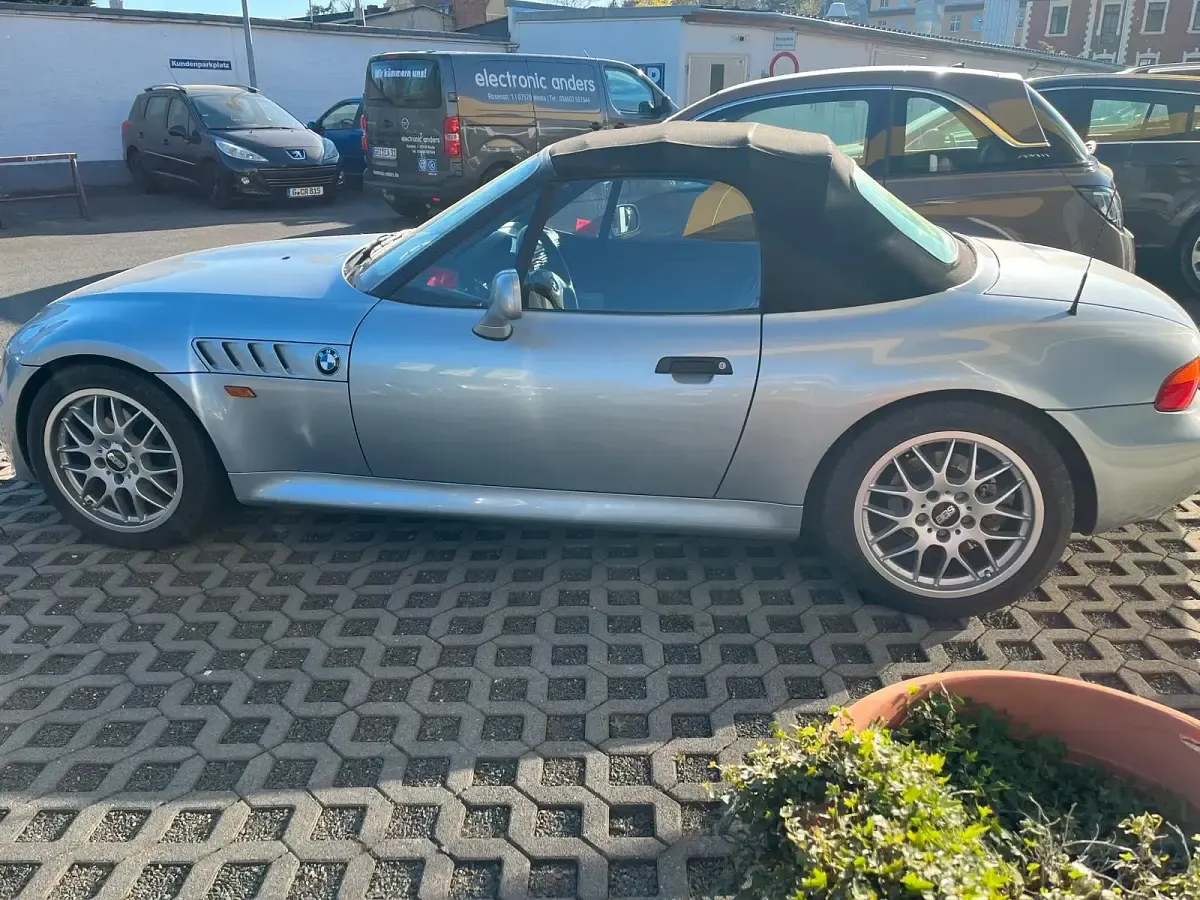 Gebraucht BMW Z3 140 PS (102 kW) 1998 Silber Cabrio