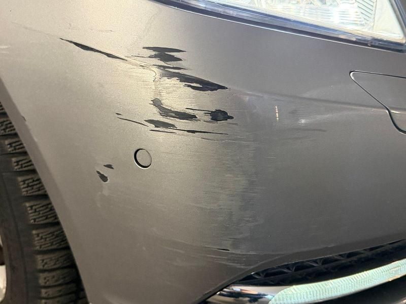 Gebraucht Mercedes E250 Elegance 204 PS (150 kW) 2010 Silber Kombi