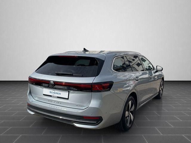 Neu VW Passat Business 204 PS (150 kW) 2026 Silber Limousine