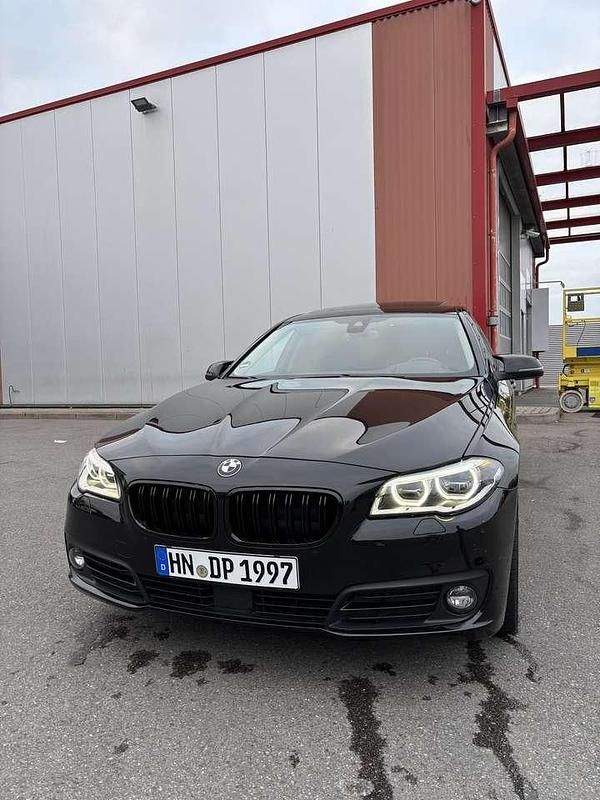 Gebraucht 2015 BMW 530 Gran Turismo Luxury Line Limousine | 18.900 € (Fairer Preis) - Bild 1/4