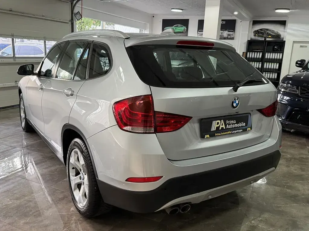 Gebraucht BMW X1 184 PS (135 kW) 2013 Silber SUV