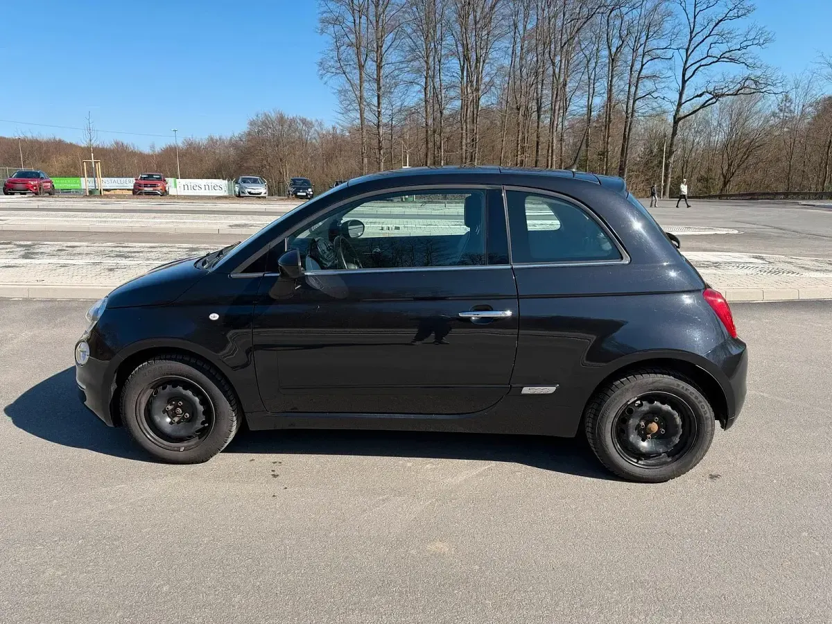 Gebraucht Fiat 500 Lounge 69 PS (50 kW) 2017 Schwarz Kleinwagen