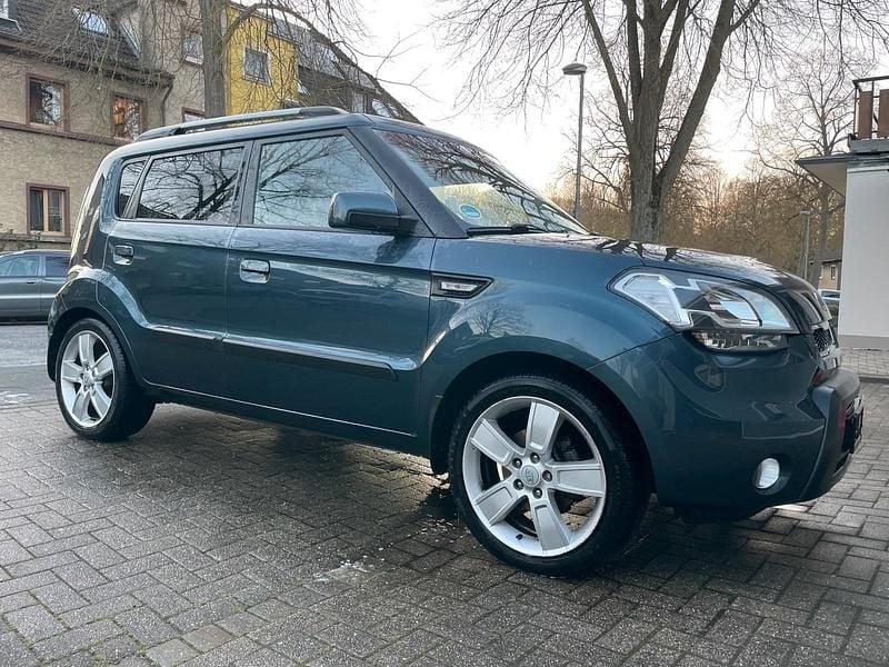 Gebraucht Kia Soul 126 PS (92 kW) 2010 Grün SUV