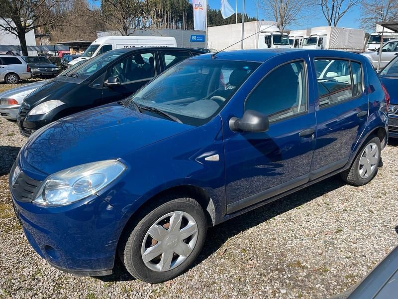 Gebraucht Dacia Sandero 75 PS (55 kW) 2009 Blau Kleinwagen