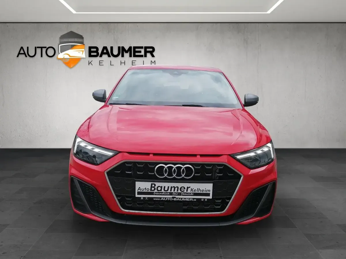 Gebraucht Audi A1 Sportback S-Line 200 PS (147 kW) 2020 Misanorot Kleinwagen