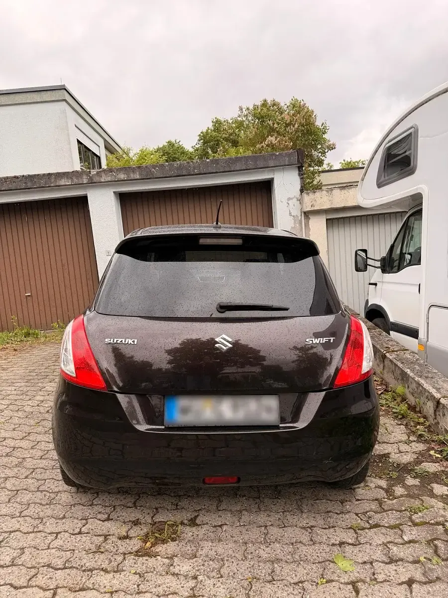 Gebraucht Suzuki Swift 94 PS (69 kW) 2013 Braun Kleinwagen