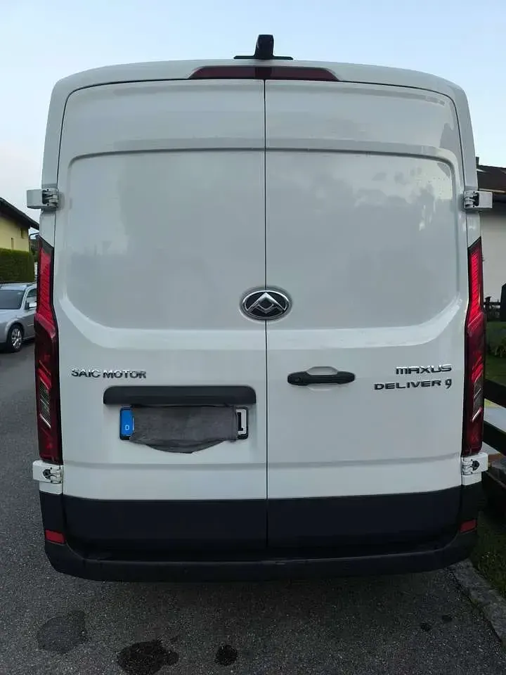 Gebraucht Maxus V90 147 PS (108 kW) 2024 Weiß Van