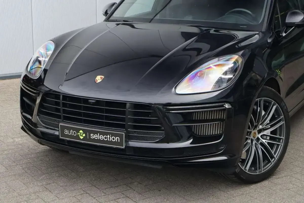 Gebraucht Porsche Macan Turbo Sport 441 PS (324 kW) 2020 Schwarz SUV