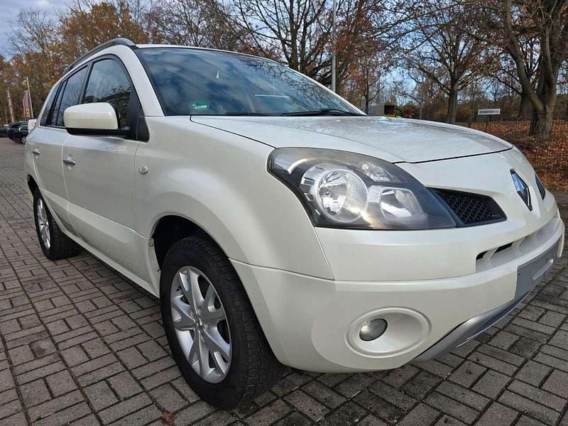 Gebraucht Renault Koleos Dynamique 171 PS (125 kW) 2011 Weiß SUV