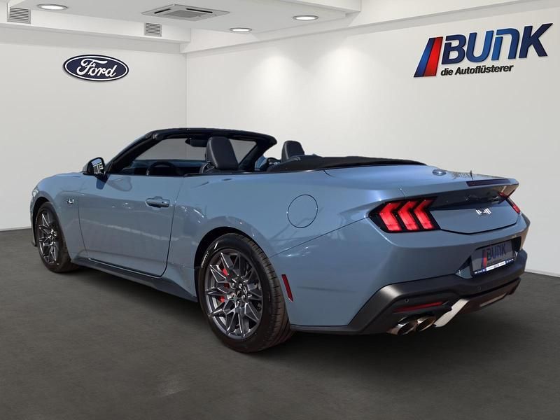 Gebraucht Ford Mustang 446 PS (328 kW) 2024 Vapor blue metallic