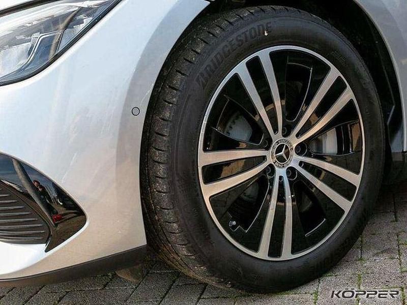 Gebraucht Mercedes 300 169 kW (231 PS) 2025 Silber Limousine