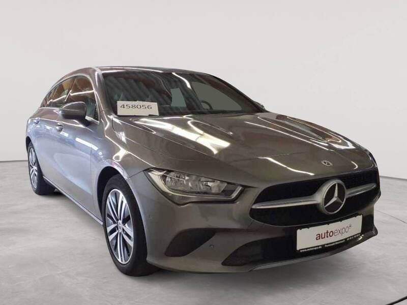 Mountaingrau metallic Gebraucht 2021 Mercedes CLA220 Shooting Brake Kombi | 26.990 € (Superpreis) - Bild 1/4