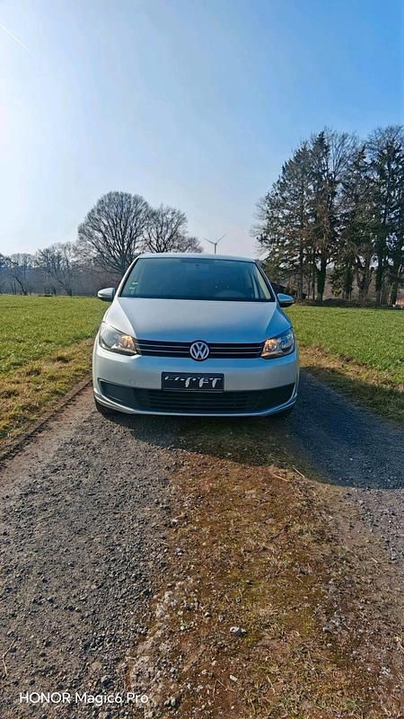 Gebraucht VW Touran 105 PS (77 kW) 2012 Silber Van / Kleinbus