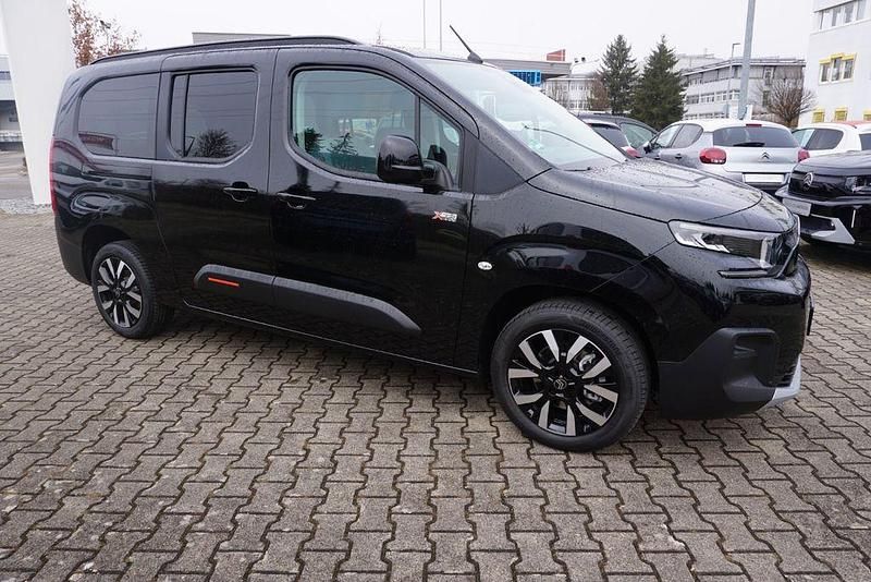 Gebraucht Citroën Berlingo 131 PS (96 kW) 2026 Schwarz Van / Kleinbus
