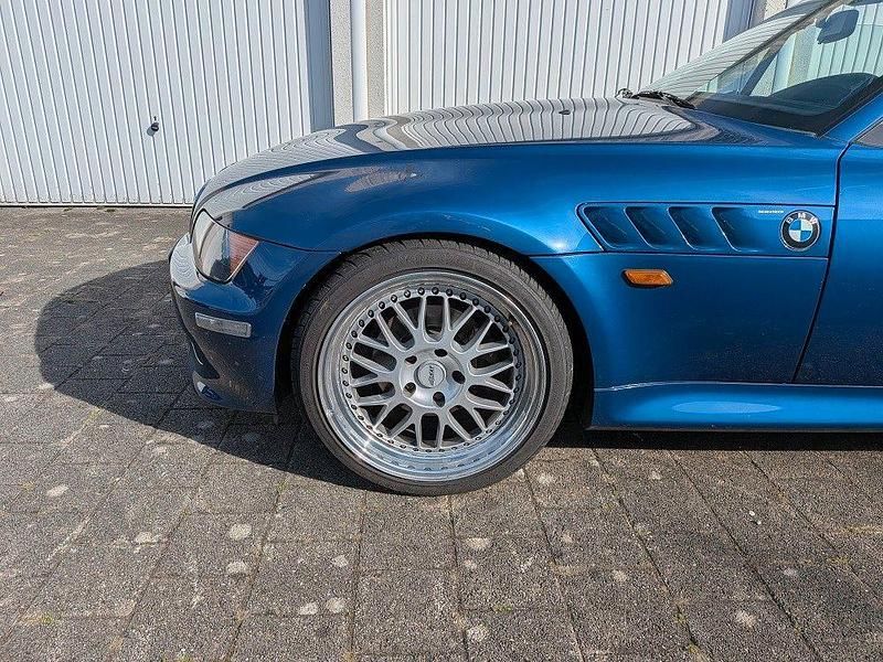 Second-hand BMW Z3 Performance 193 CP (141 kW) 2000 Albastru Cabrio