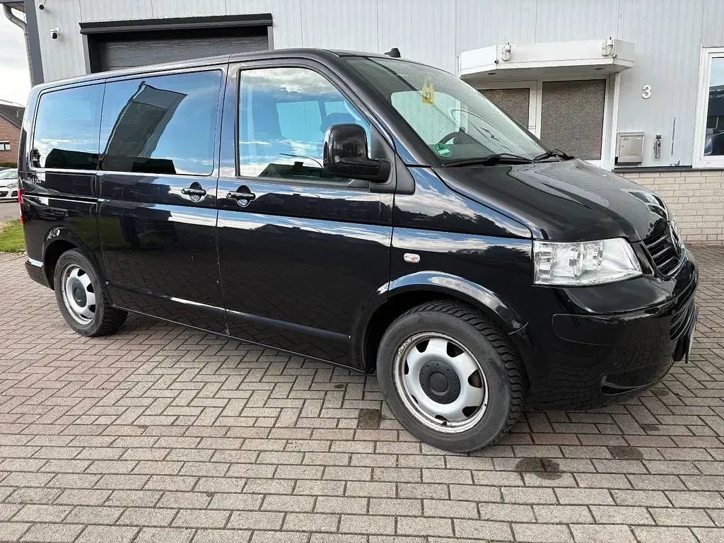 Gebraucht VW T5 Startline 131 PS (96 kW) 2008 Schwarz Van