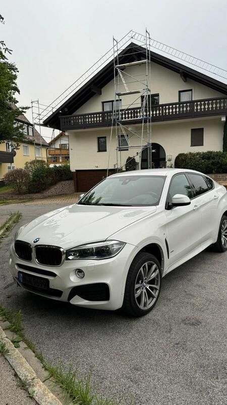 Weiß Gebraucht 2015 BMW X6 M M Sport SUV | 35.499 € (Fairer Preis) - Bild 1/4
