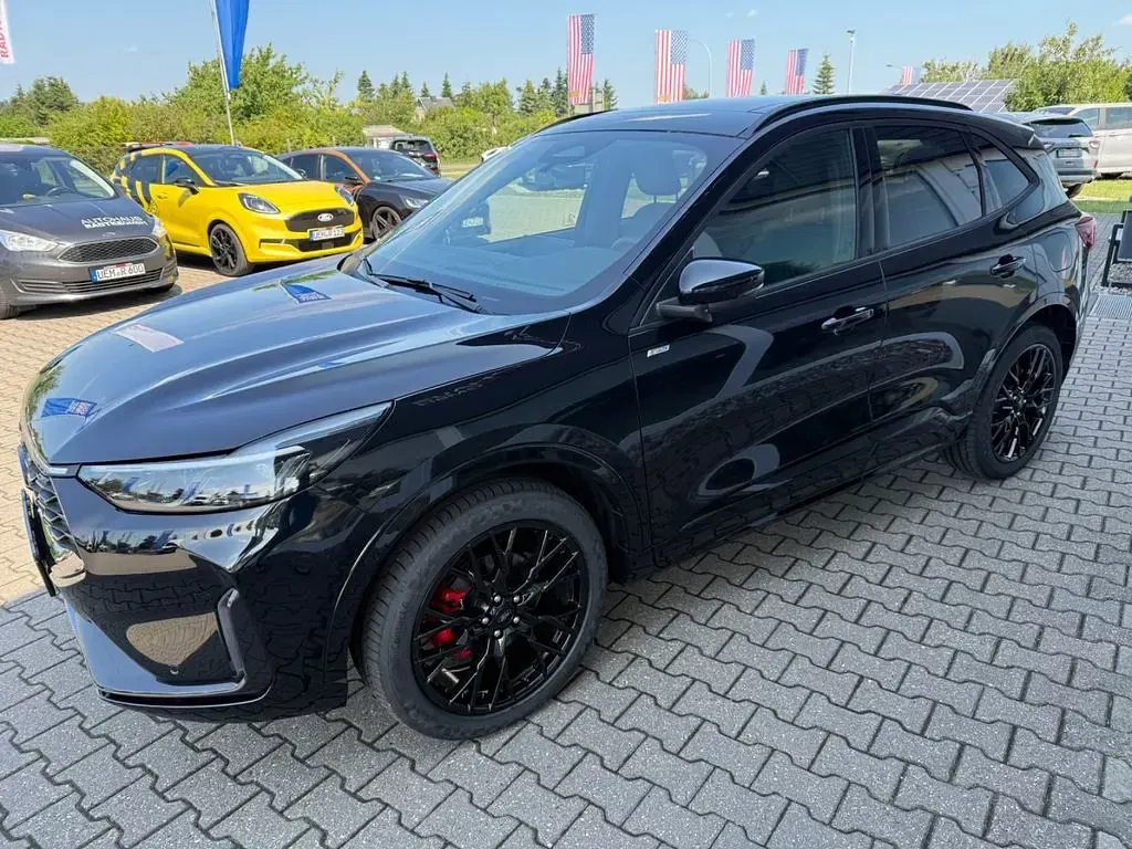 Neu Ford Kuga ST-Line X 151 PS (111 kW) 2026 Schwarz SUV