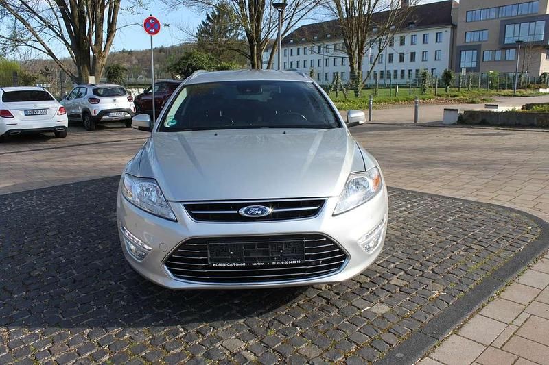Gebraucht Ford Mondeo Titanium 140 PS (102 kW) 2015 Silber Kombi