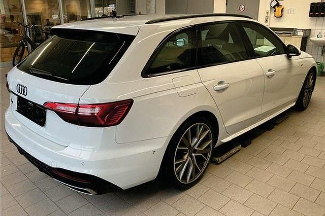 Gebraucht Audi A4 S-Line 204 PS (150 kW) 2023 Weiß Kombi