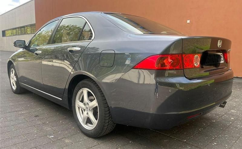 Gebraucht Honda Accord Executive 155 PS (114 kW) 2005 Blau Limousine