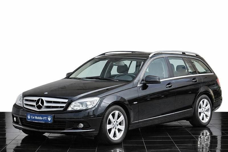 Gebraucht Mercedes C180 156 PS (114 kW) 2010 Schwarz Kombi
