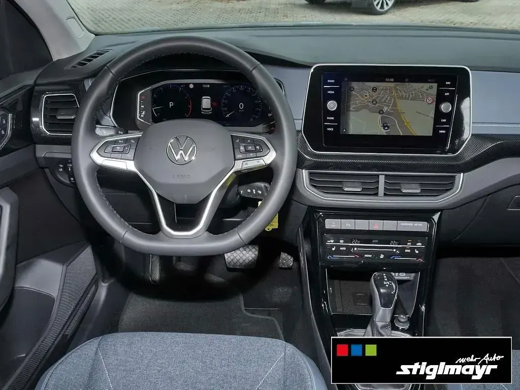 Gebraucht VW T-Cross Style 150 PS (110 kW) 2024 Reflexsilber (metallic) SUV